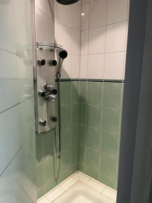 Appartement De 80M2 Refait A Neuf Bezannes Екстериор снимка
